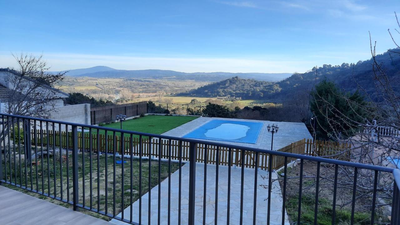 Chalet Con Piscina Y Bbq Para 10 Personas San Martín de Valdeiglesias Екстериор снимка
