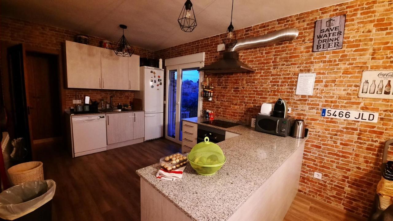 Chalet Con Piscina Y Bbq Para 10 Personas San Martín de Valdeiglesias Екстериор снимка