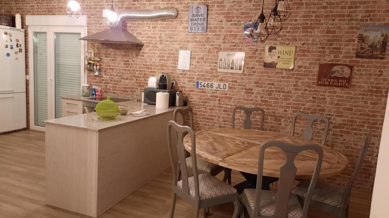 Chalet Con Piscina Y Bbq Para 10 Personas San Martín de Valdeiglesias Екстериор снимка